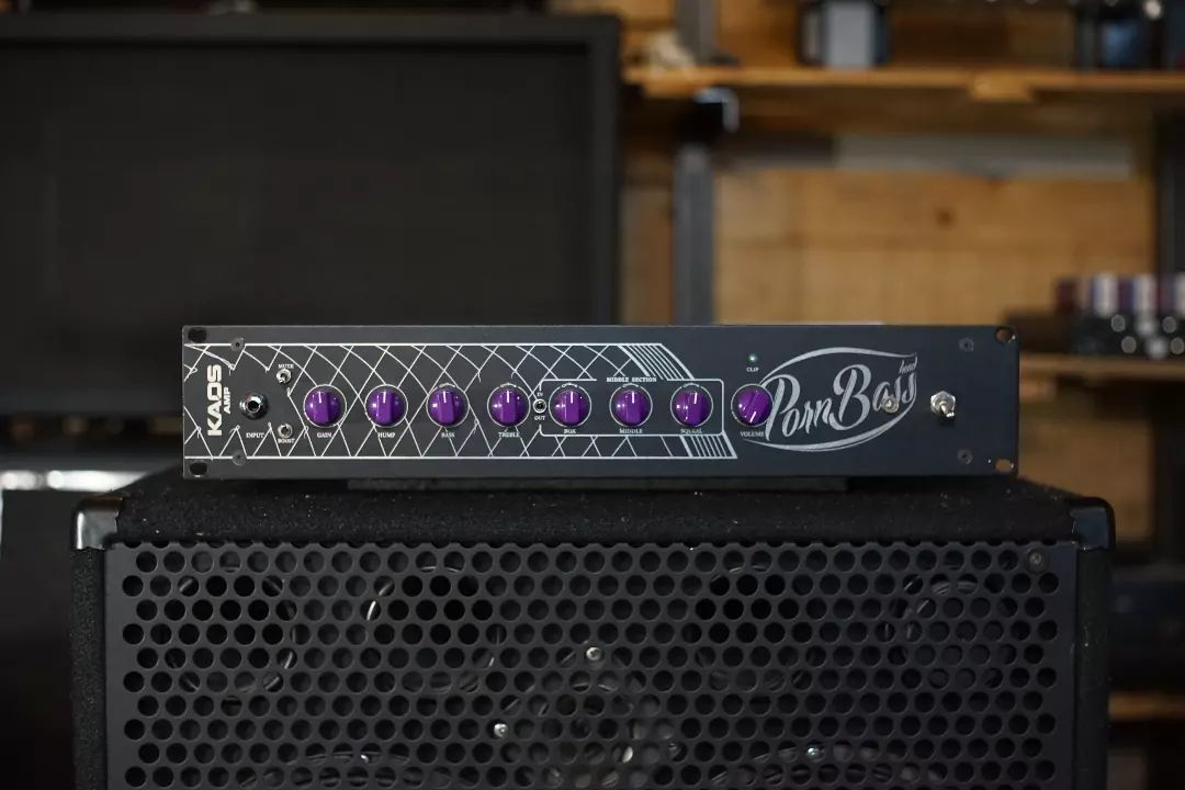 KAOSAMP amplifier